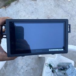 Pioneer Dmh1770nex Almost New Apple Play Android Audio