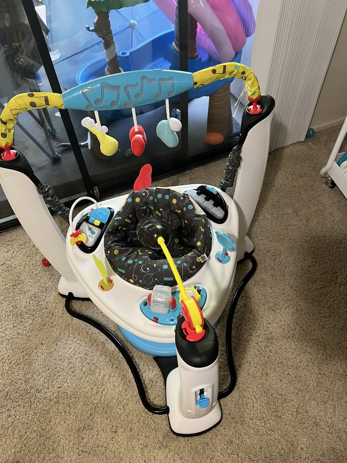 Baby/toddler Musical Jumper & Activity Center