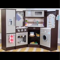 Kid Kraft Corner Play Kitchen and play sets