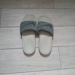 Nike Slides