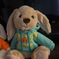 pareja de conejos/  Stuffed couple rabbits