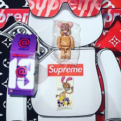 Bearbrick hotsell series 18