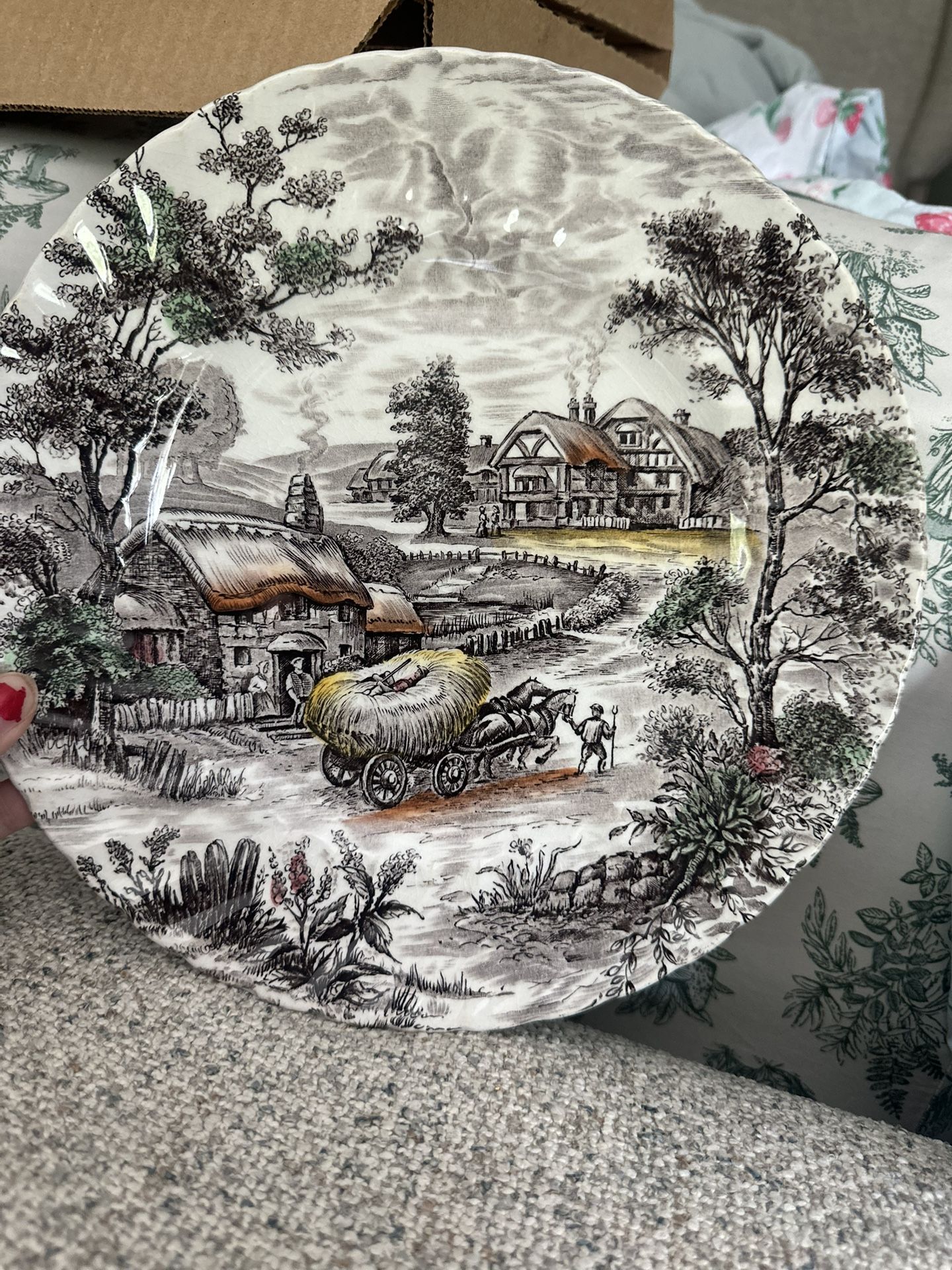 Collectibles Yorkshire Antique Plates And Cups Set Of 30