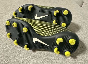 Nike Jr. Bravata II FG Soccer Cleats - Size 10C (Toddler)