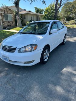Toyota Corolla LE
