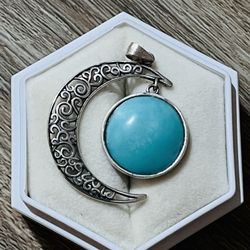Natural Turquoise Pendant Necklace Handmade Sun And Moon Pendant Amulet 