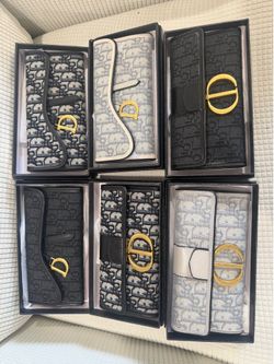 Women’s wallets