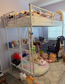 Loft Bed, Twin, White, Metal- great shape