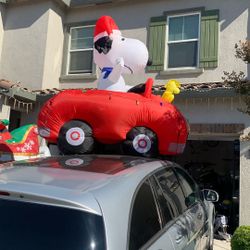 Xmas Blow Up Decoration .lights Uo Inside And Animation 