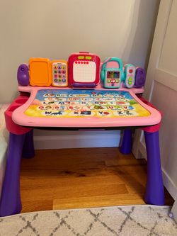 Vtech explore and write activity desk
