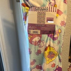 Hello kitty blanket 
