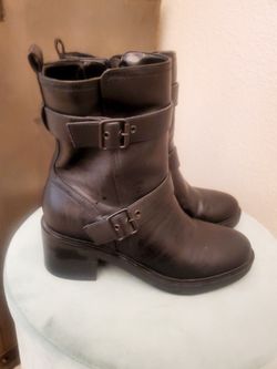 Women's Boots