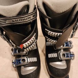 Salomon ski boots