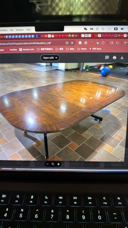 Beautiful dining desk