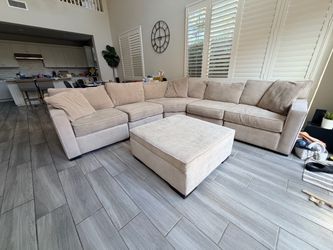 Modular L Sectional with Storage Ottoman
