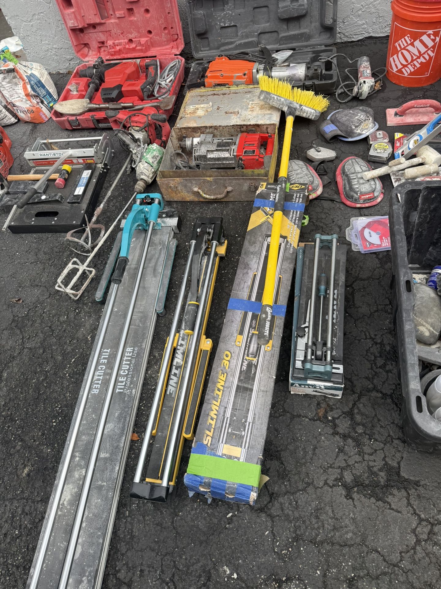 Wet Tile Cutters, Rotary Hammers.