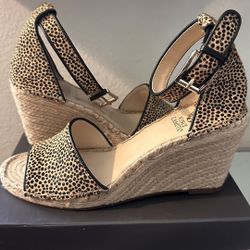 Vince camuto deals leera gold