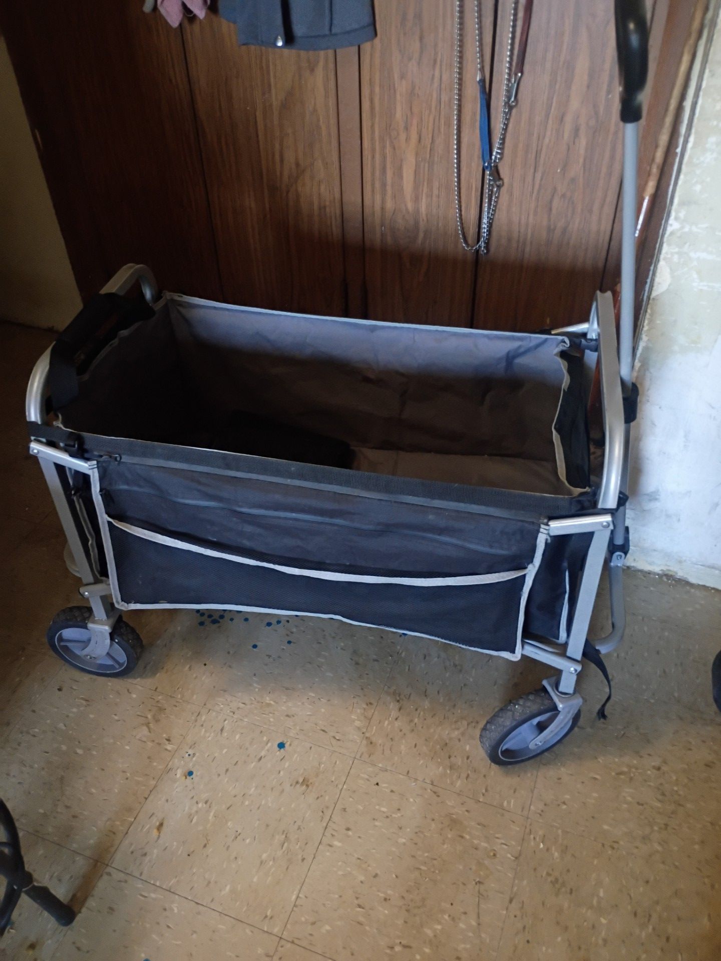 Fold up Volkswagen with handle easy fold nice space extra compartments