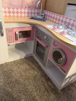 Kids Craft Kitchen