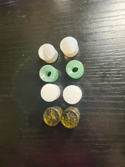 4 Pairs of 00g Stone Plugs