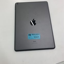iPad 8th Generation With 32GB Clean Like New With Accessories Included 