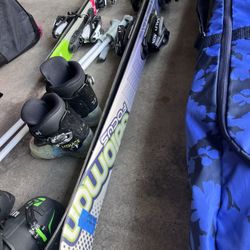 Adjustable Ski And Boots 