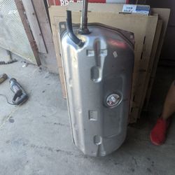 2004 Sl500 Fuel Tank 