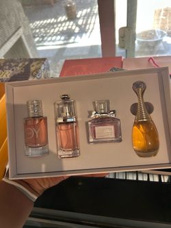 Perfume and cologne asking for $200 but can lower it comes with free delivery