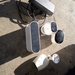 Arlo Security Camera S