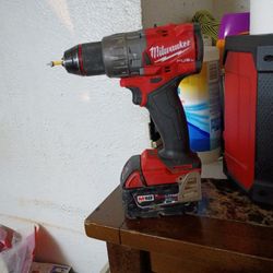 Milwaukee M18 Fuel Hammer Drill Driver Power Drill