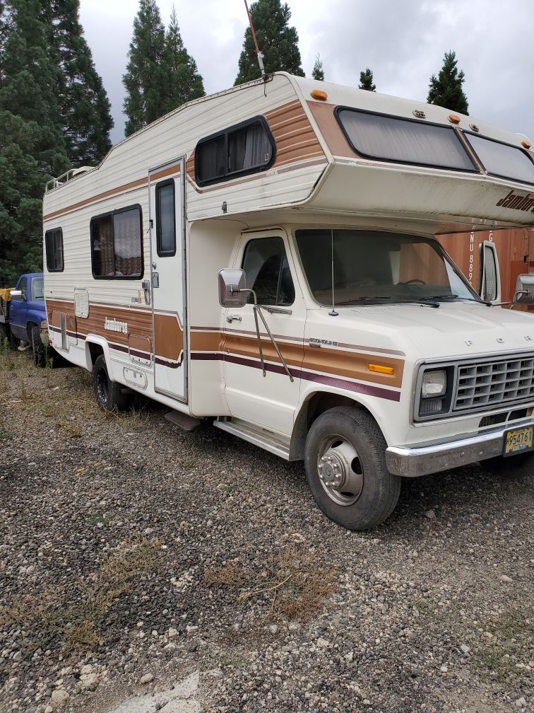 Ford Jamboree Motorhome