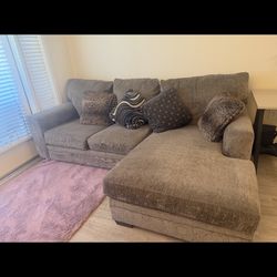 Comfy Couch & Pillow Set