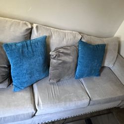 Like New Couch