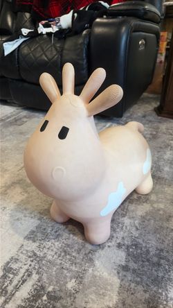 Inflatable Cow Bouncy Ride-On Toy