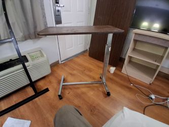 Nice Strong and Sturdy Rolling Bedside Table