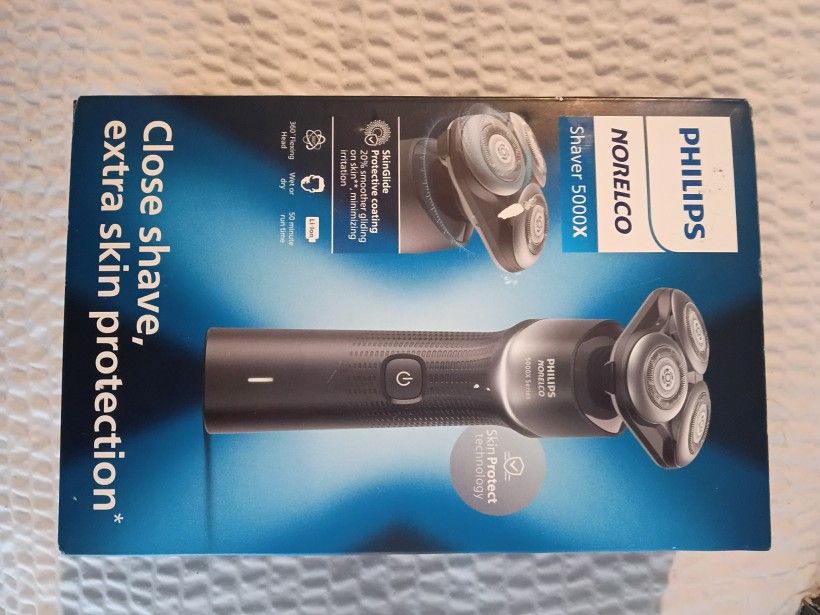 Norelco Portable Shaver