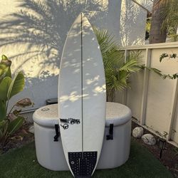 Js surfboard bullseye 5'10