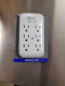 Commercial Electric Multi-Outlet Plug