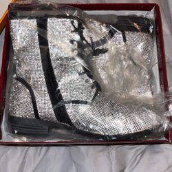 Sparkle Boot Size 8
