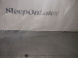 SleeponLatex Pure green organic King size mattress