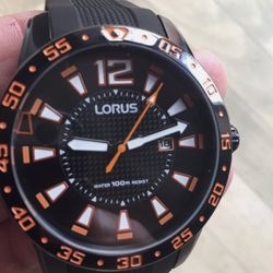 Lorus Sports Men’s Watch.’•