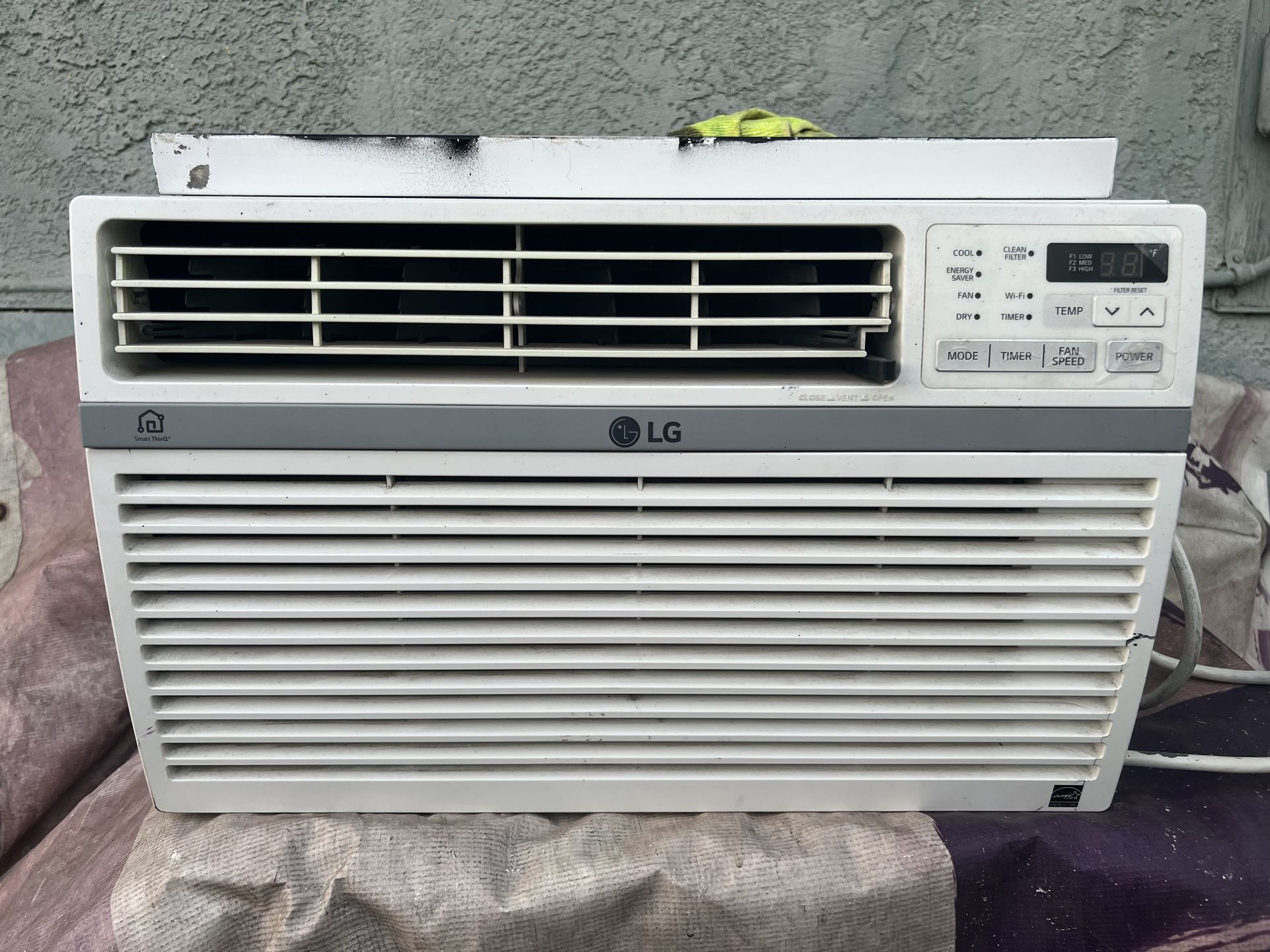 LG Air Conditioner