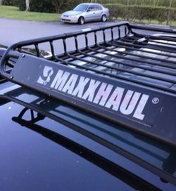 MaxxHaul Heavy Duty Rooftop Cargo Carrier Basket - Excellent Condition