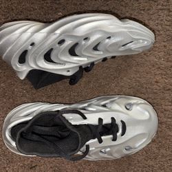 Adidas Basketball