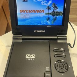 Sylvania Portable DVD Player – Great Condition, Works Perfectly!