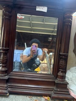 Cool looking mirror