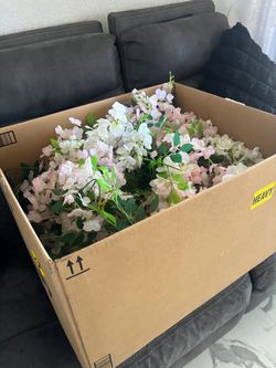 Artificial flowers 🌸