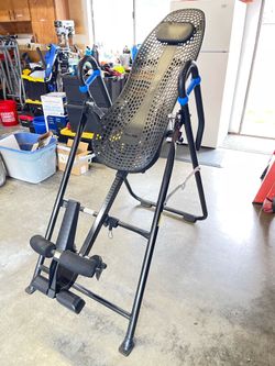 Inversion table