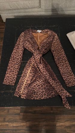 Small zip up dress/coat