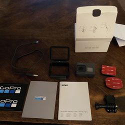 GoPro Hero 5… NEVER USED!!